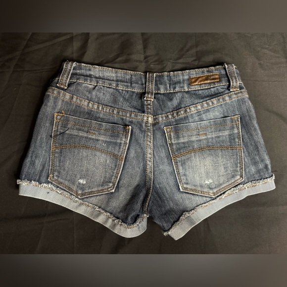 RSQ Women's Dark Blue Jean Shorts - Picture 2 of 6
